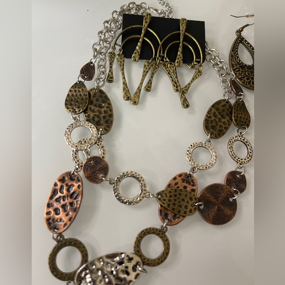 3-Pc DEAL Mix-n-Match Textured Bohemian Necklace, 2pairs Earrings